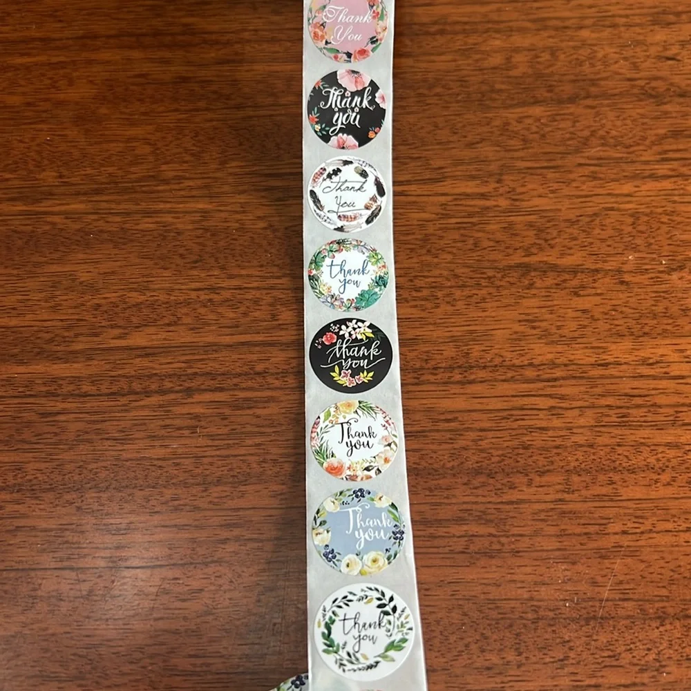 Roll of 500 Thank You Stickers For Packages